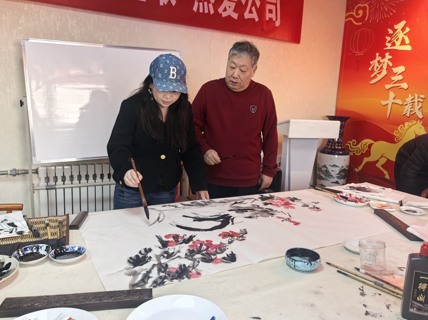 雅斋书画院｜丹青贺春 笔墨抒怀 —— 雅斋书画院春季艺术交流活动圆